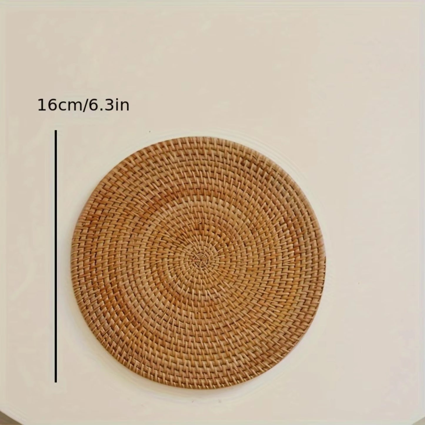 Set aus 6 natürlichen Rattan-Untersetzern mit Halter – Geflochtene Tassenmatten für Esstisch & Wohnzimmerdeko, umweltfreundliche Küchenaccessoires