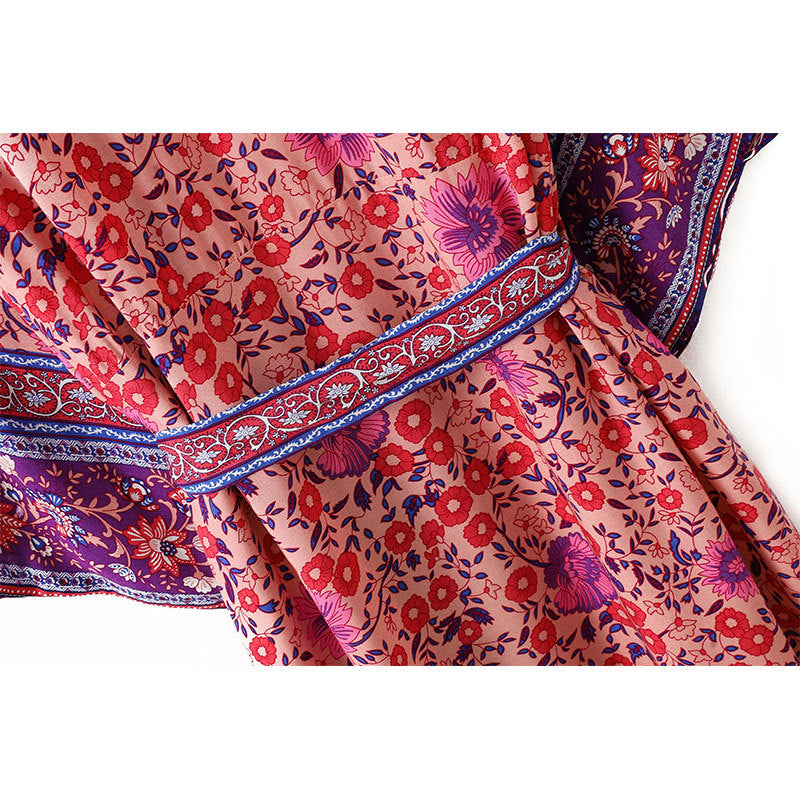 Indigo Bloom: Boho-Kimono aus reiner Baumwolle mit platziertem Blüten-Print