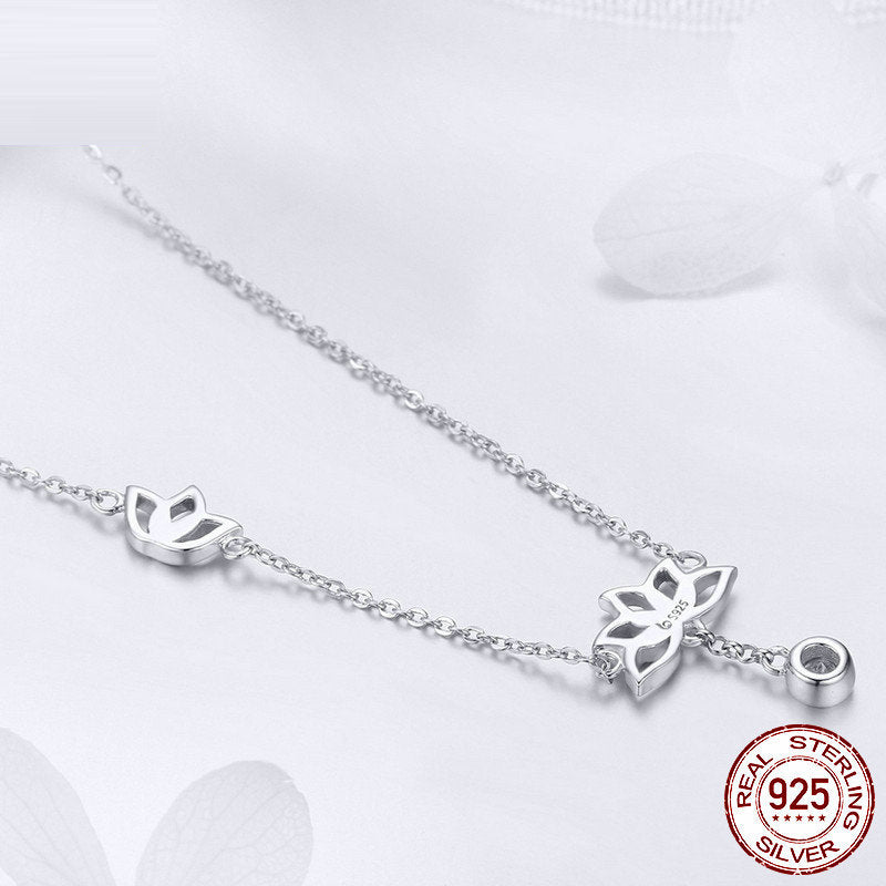 Silver Lotus – Zarte Reinheit & Flow Halskette (925er Silber)