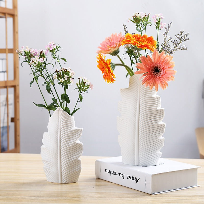Wildflower Porcelain – Handveredelte Vase im organischen Design