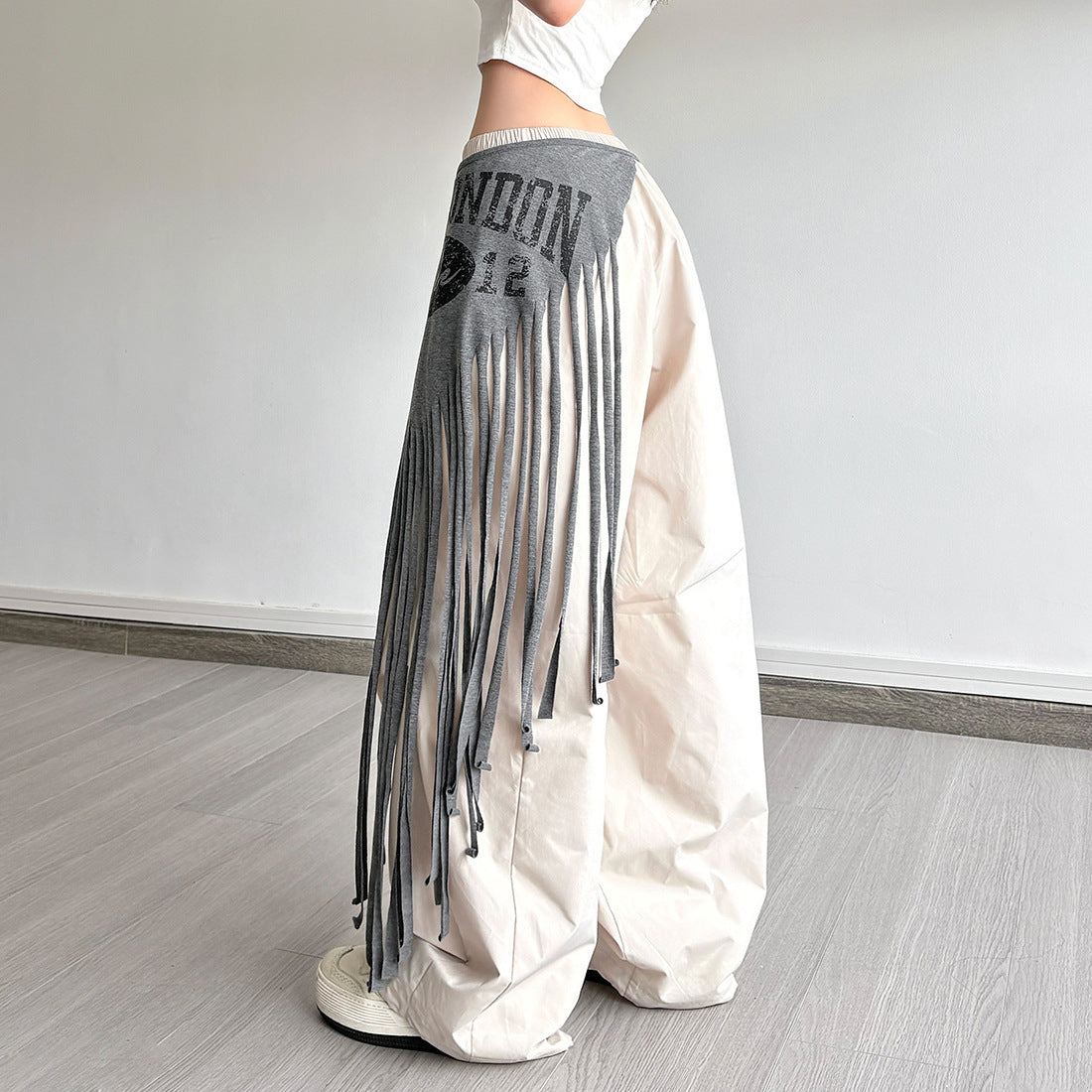 „Spirit Fringe“ – Der Boho-Wickelrock für kreative Layering-Looks