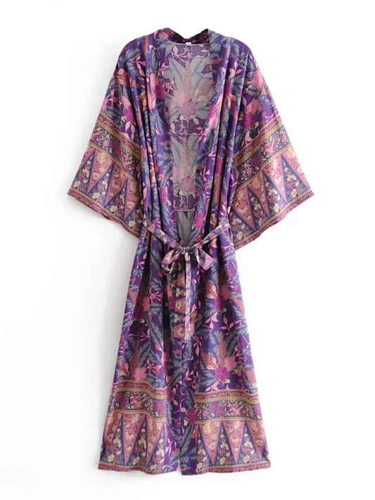 Vintage Chic Bohemian Kimono – Lila Blumendesign für Deine Sommergarderobe 🌸✨