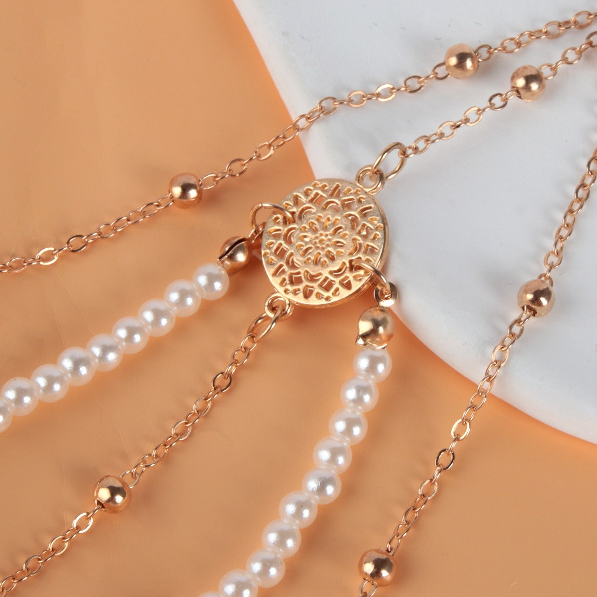 Boho-Elegance Multi-Layer Pearl Leg Chain – Dein Statement für jeden Schritt