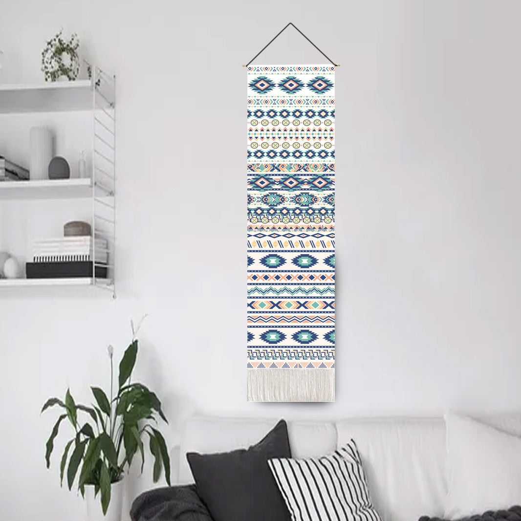 Vertical Soul: Handgefertigter Boho-Wandteppich mit Quasten