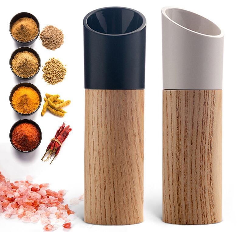 Nordic Balance: Elegante Gewürzmühle aus Echtholz mit einstellbarem Mahlwerk