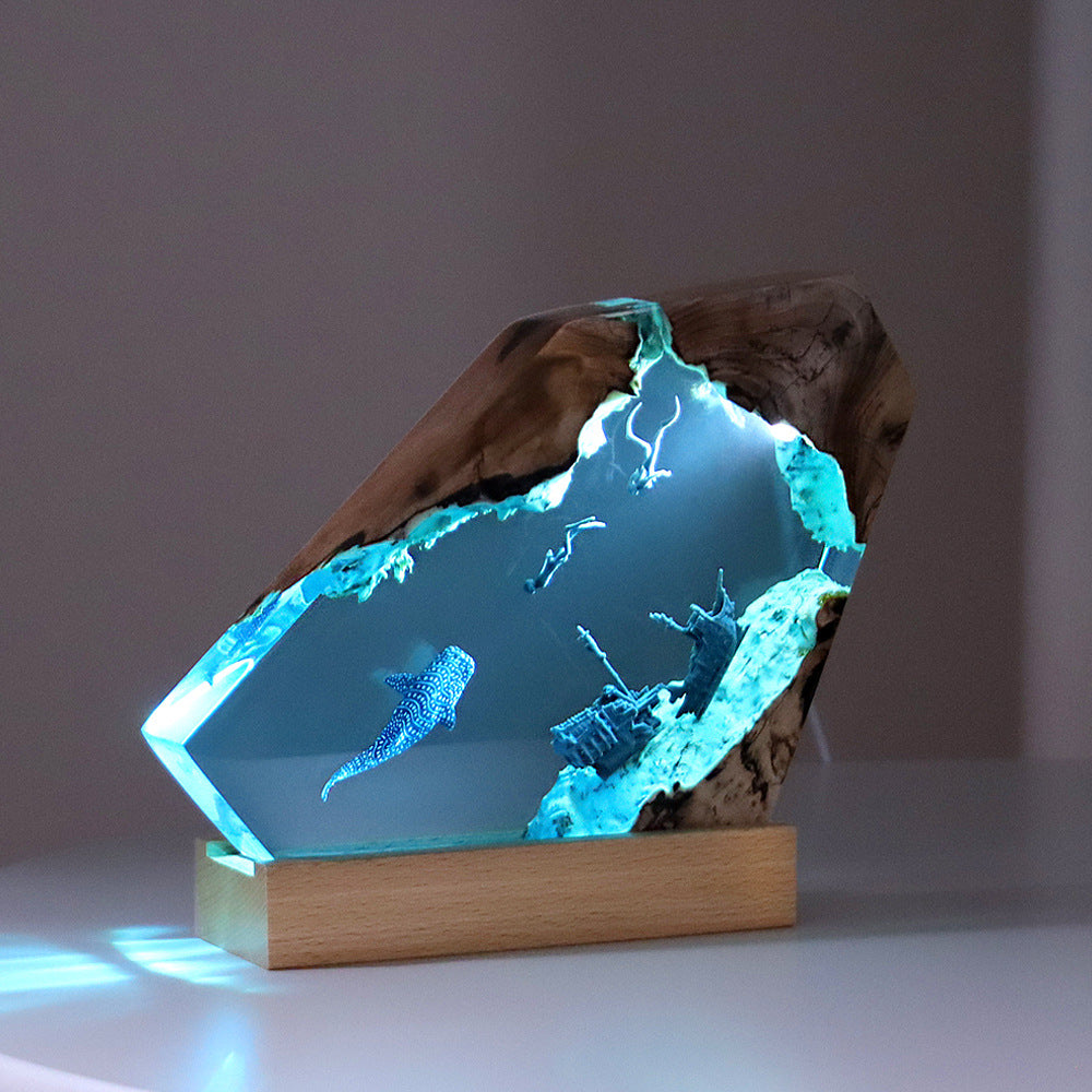 Deep Blue Mystery – Die Ozean-Resin-Lampe