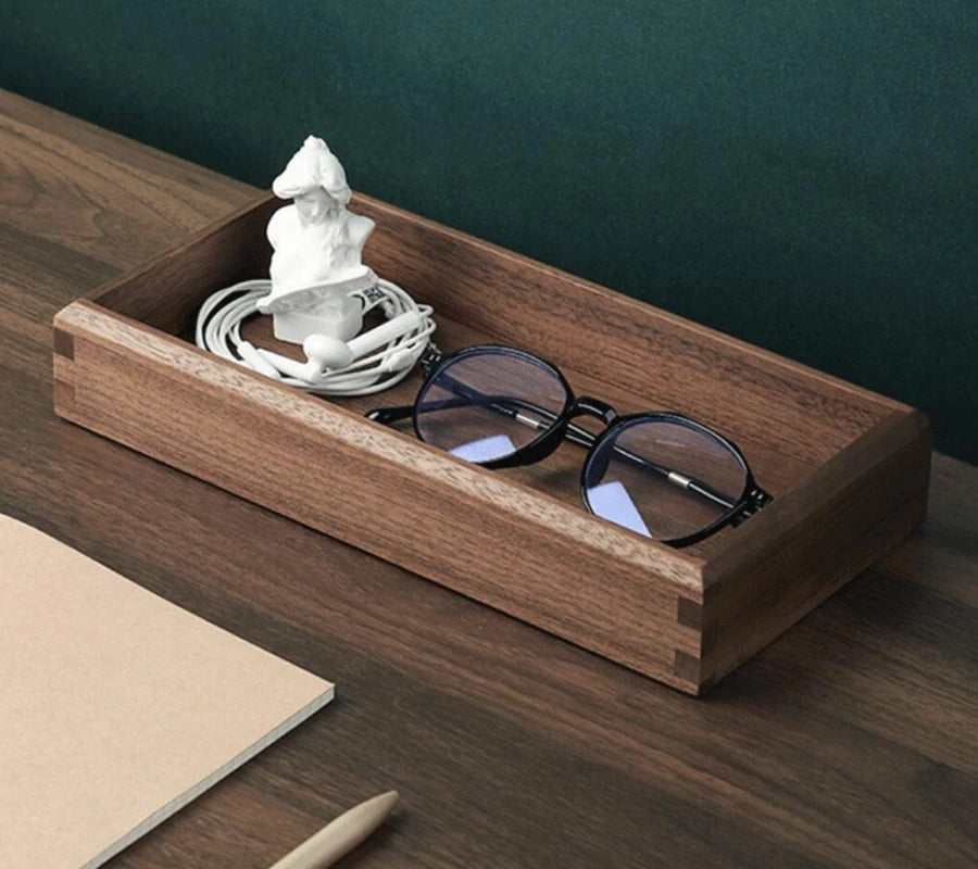 Walnut Sanctuary: Minimalistische Ablageschalen aus massivem Walnusholz