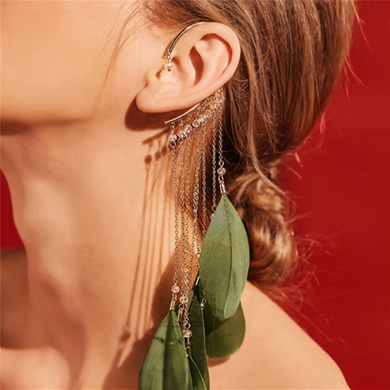 Elegante Federn & Quasten Clip-Ohrringe für Frauen – Boho Schmuck ohne Piercing, Ideal für Hochzeit und andere Feiern