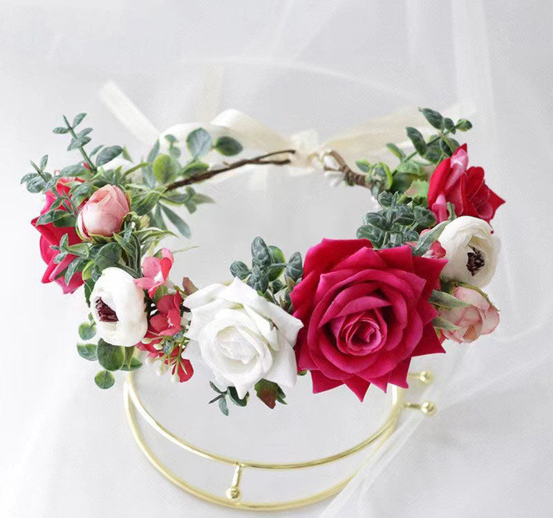 Boho Romance – Prachtvoller Rosen- & Blütenkranz
