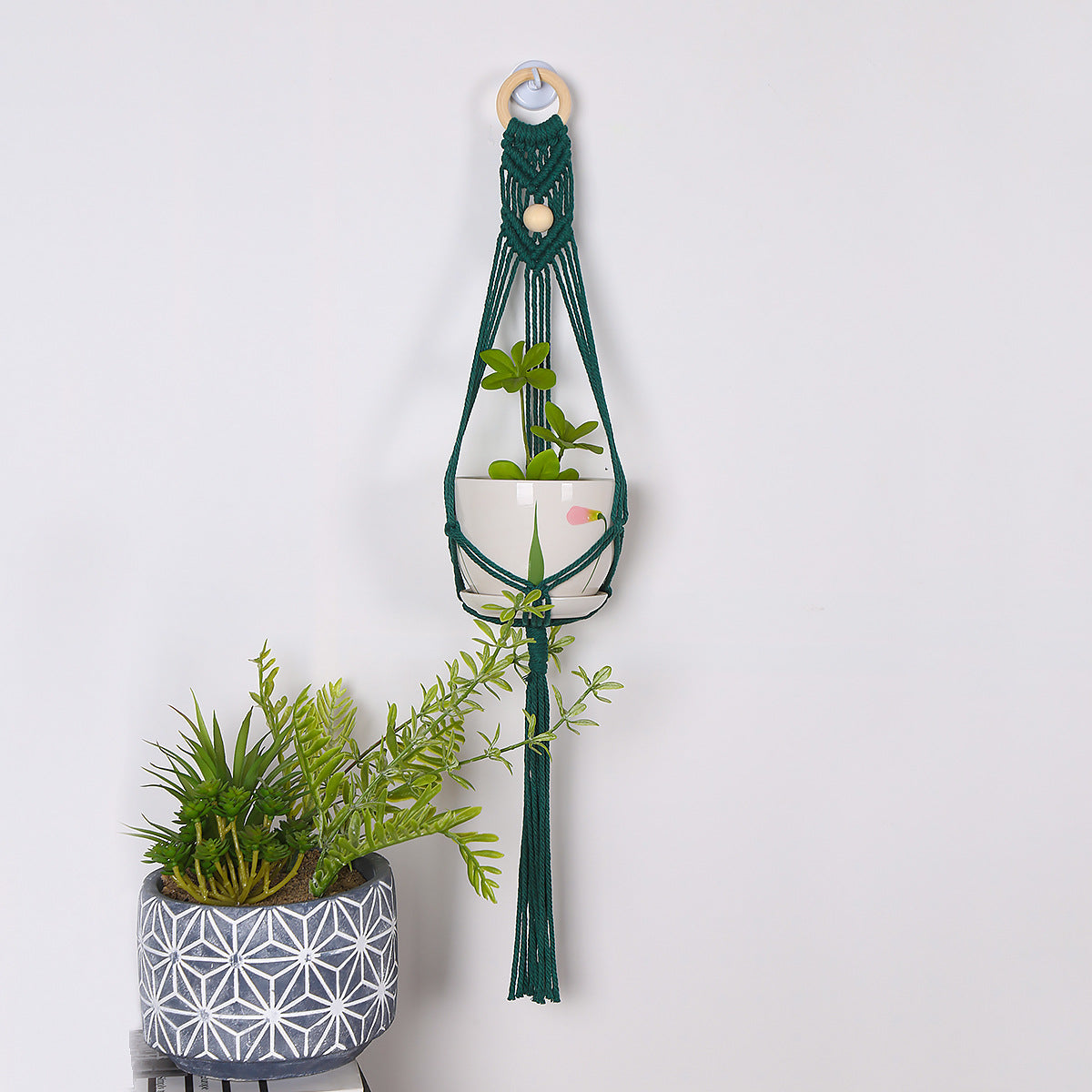 Makramee-Blumenampel „Green Oasis“