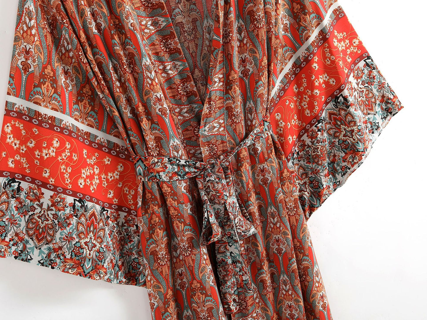 Earth Spirit: Ethno-Baumwoll-Kimono mit kunstvollem Print & Glockenärmeln