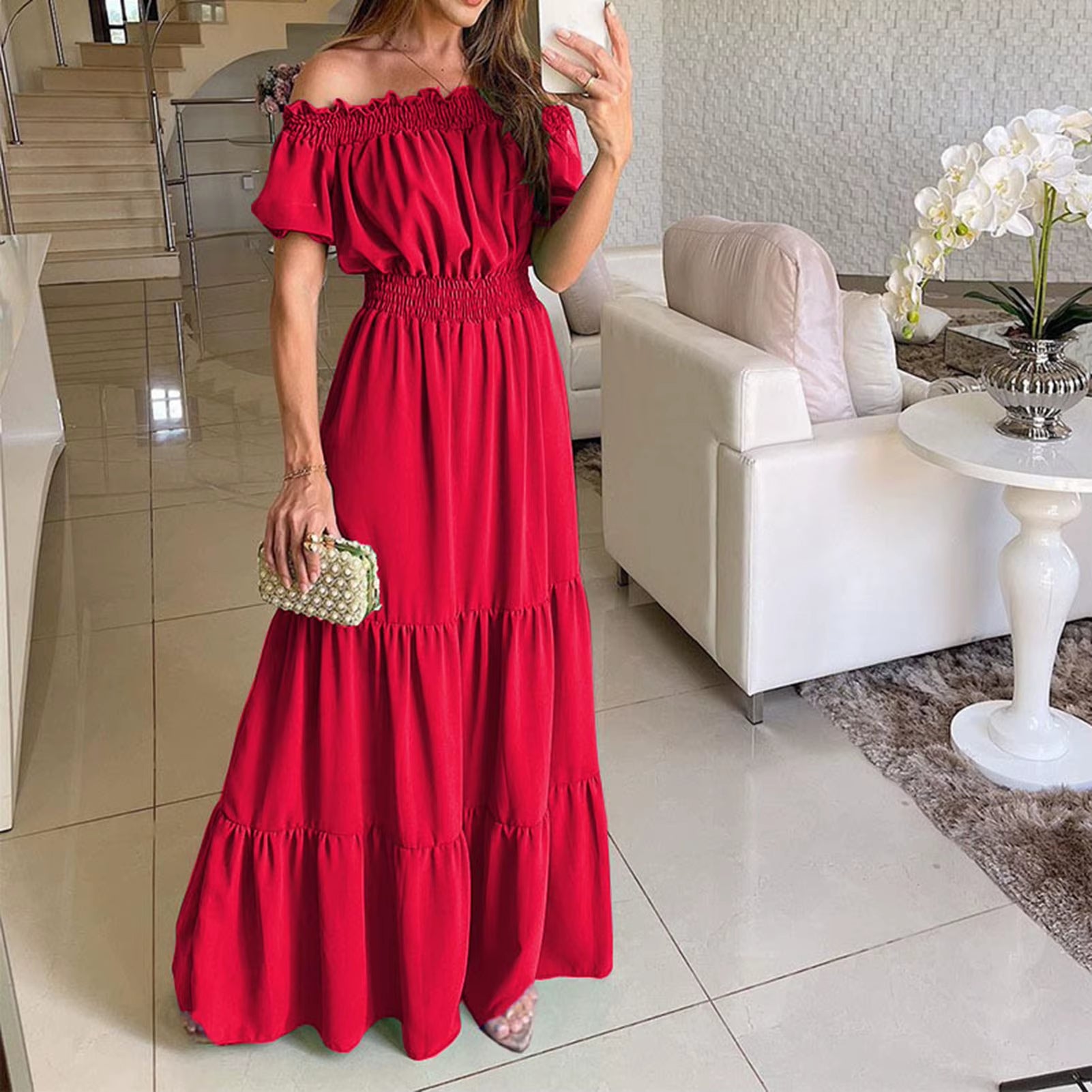 Boho-Chic: Sexy Off-Shoulder Mini-Kleid mit weitem Ärmel und fließendem Schnitt