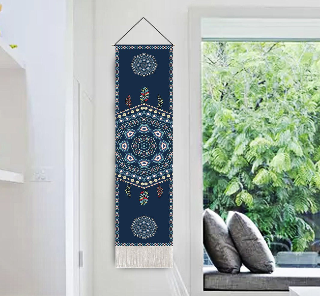 Vertical Soul: Handgefertigter Boho-Wandteppich mit Quasten