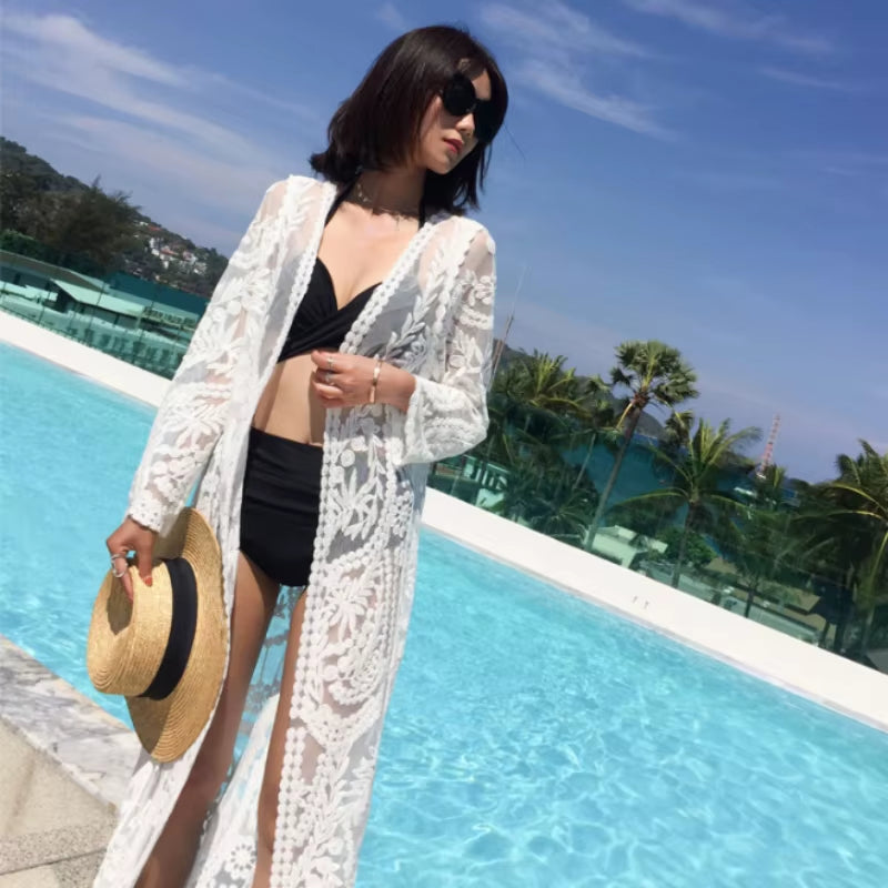 Weißes Spitzen-Sommermaxikleid – Sexy Long Sleeve Boho Beach Cover-up für Bikini und Urlaub