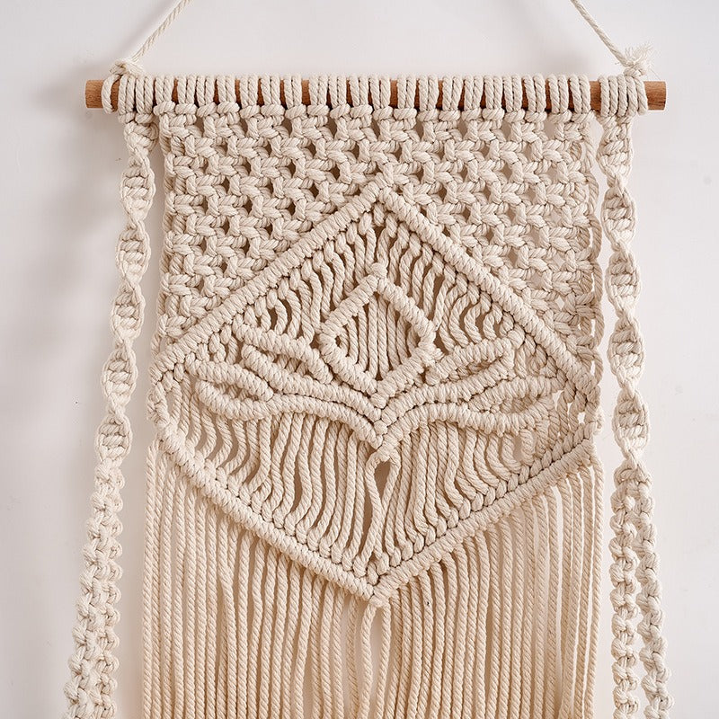 Boho Bloom – Handgewebtes Makramee-Wandregal