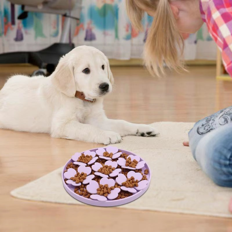 Dog Lick Mat Dogs Cats Slow Food Bowls with Suction Cup Feeding Food Silicone Lick Pad Dog Slow Feeders Pet Treat Dispenser