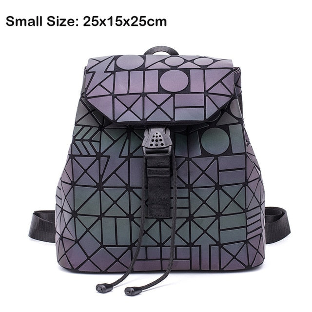 Prism Glow – Geometrischer Hologramm-Rucksack
