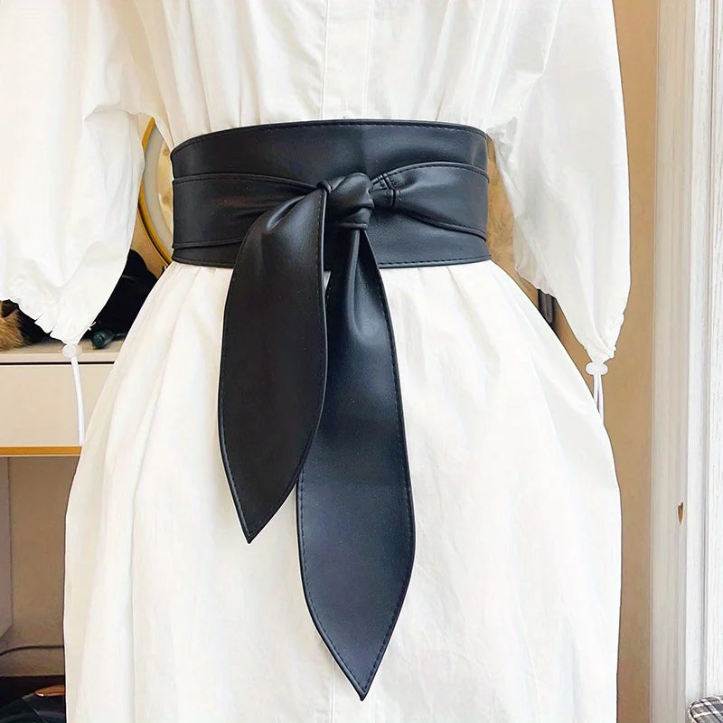 Schwarzer Obi Gürtel mit Schleife – Lace-Up Corset Taillenband für Kleider & Mäntel