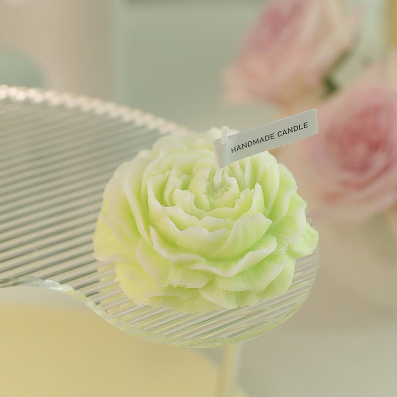 Peony Bloom – Handgefertigte Duftkerze in Pfingstrosenform