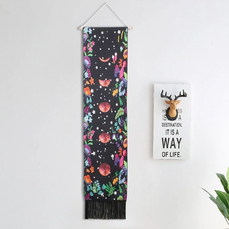 Vertical Soul: Handgefertigter Boho-Wandteppich mit Quasten