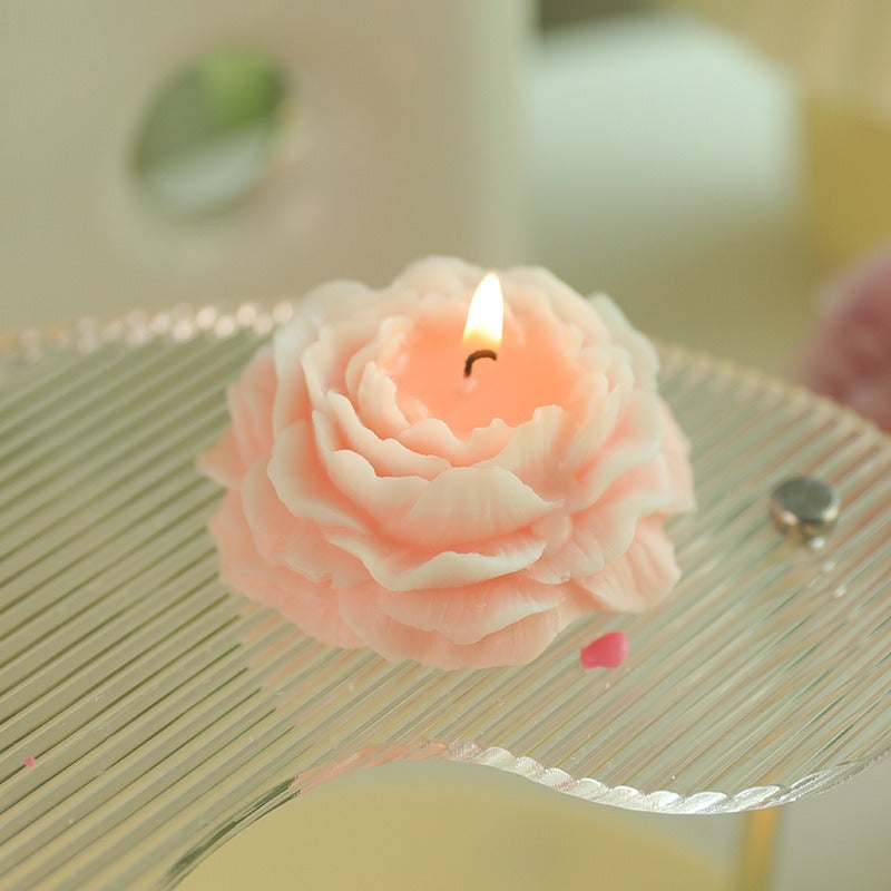 Peony Bloom – Handgefertigte Duftkerze in Pfingstrosenform