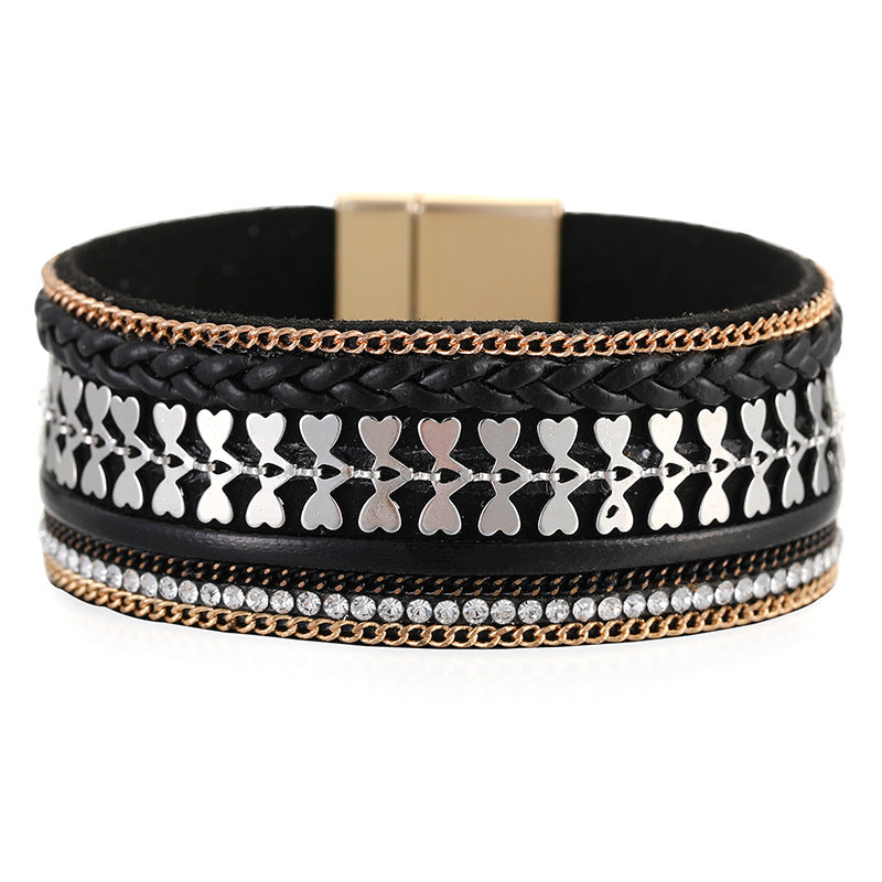 Urban Ethnic: Geflochtenes Lederarmband mit Herz-Ornamenten
