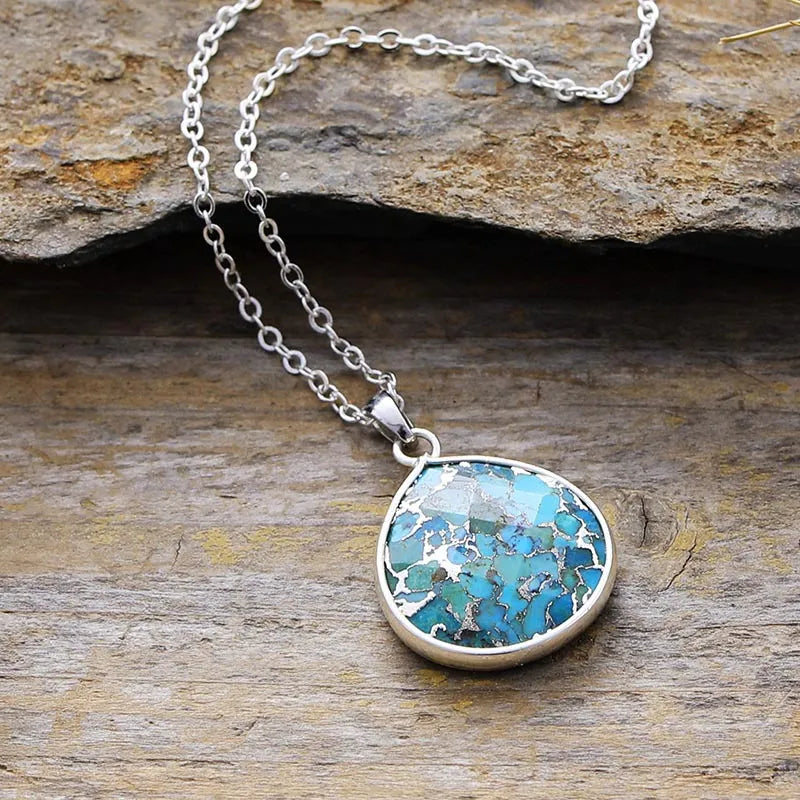Azure Spirit – Türkis Mosaik-Halskette