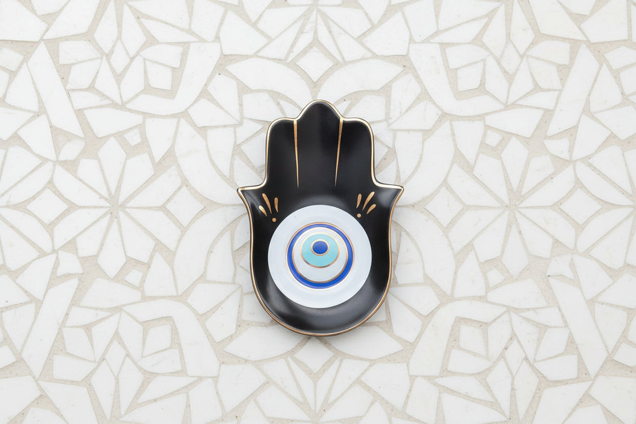 Hamsa Hand Dekoschale Schwarz & Gold – Schutzsymbol "Auge" als Schmuckablage für dein Boho-Home