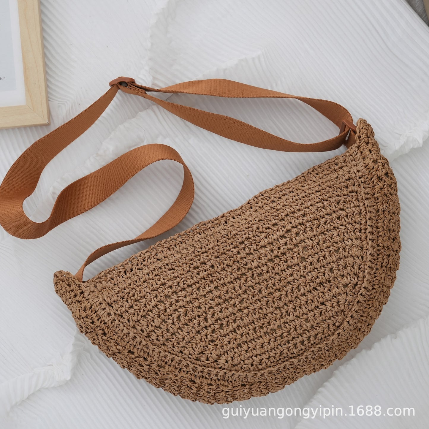 Handgewebte Dumpling-Bag – Sommerliche Crossbody-Tasche für Alltag & Strand