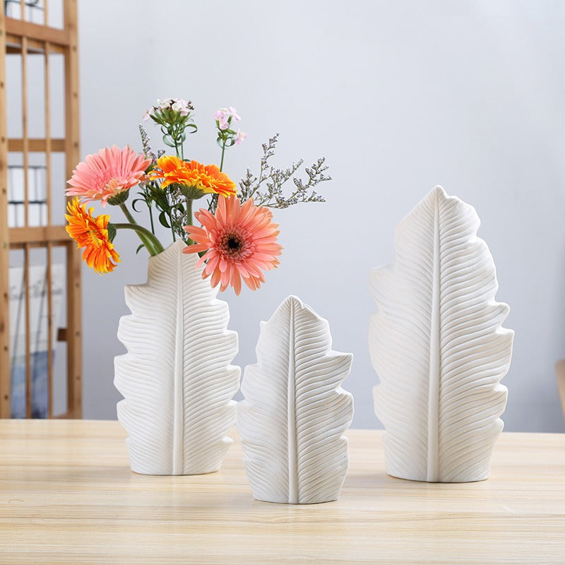 Wildflower Porcelain – Handveredelte Vase im organischen Design