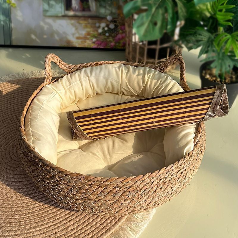 Vier Jahreszeiten Katzenkorb aus Rattan – Kuscheliges Nest & cleveres Kratzbrett für alle Abenteuer mit abnehmbarem, waschbarem Kissen