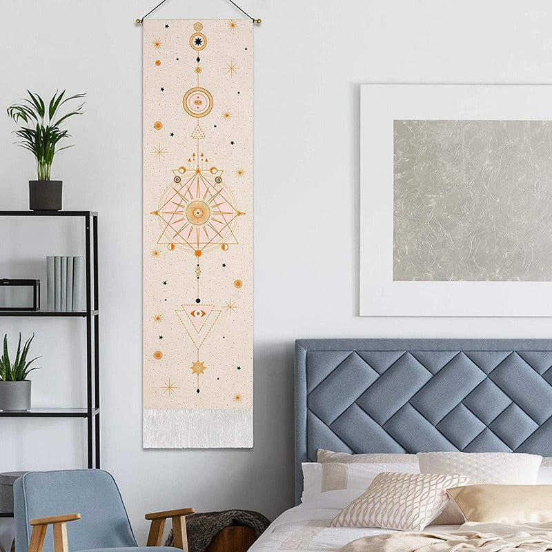 Vertical Soul: Handgefertigter Boho-Wandteppich mit Quasten