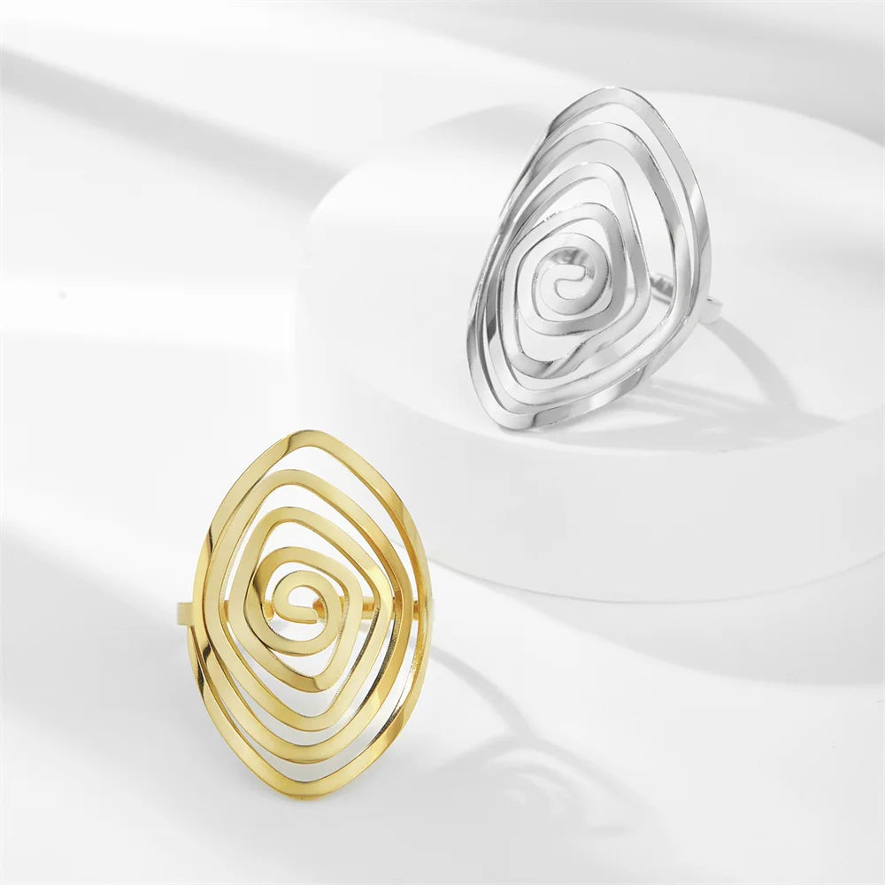 Boho-Geometric Spiral Ring – Modern, Elegant, Persönlich