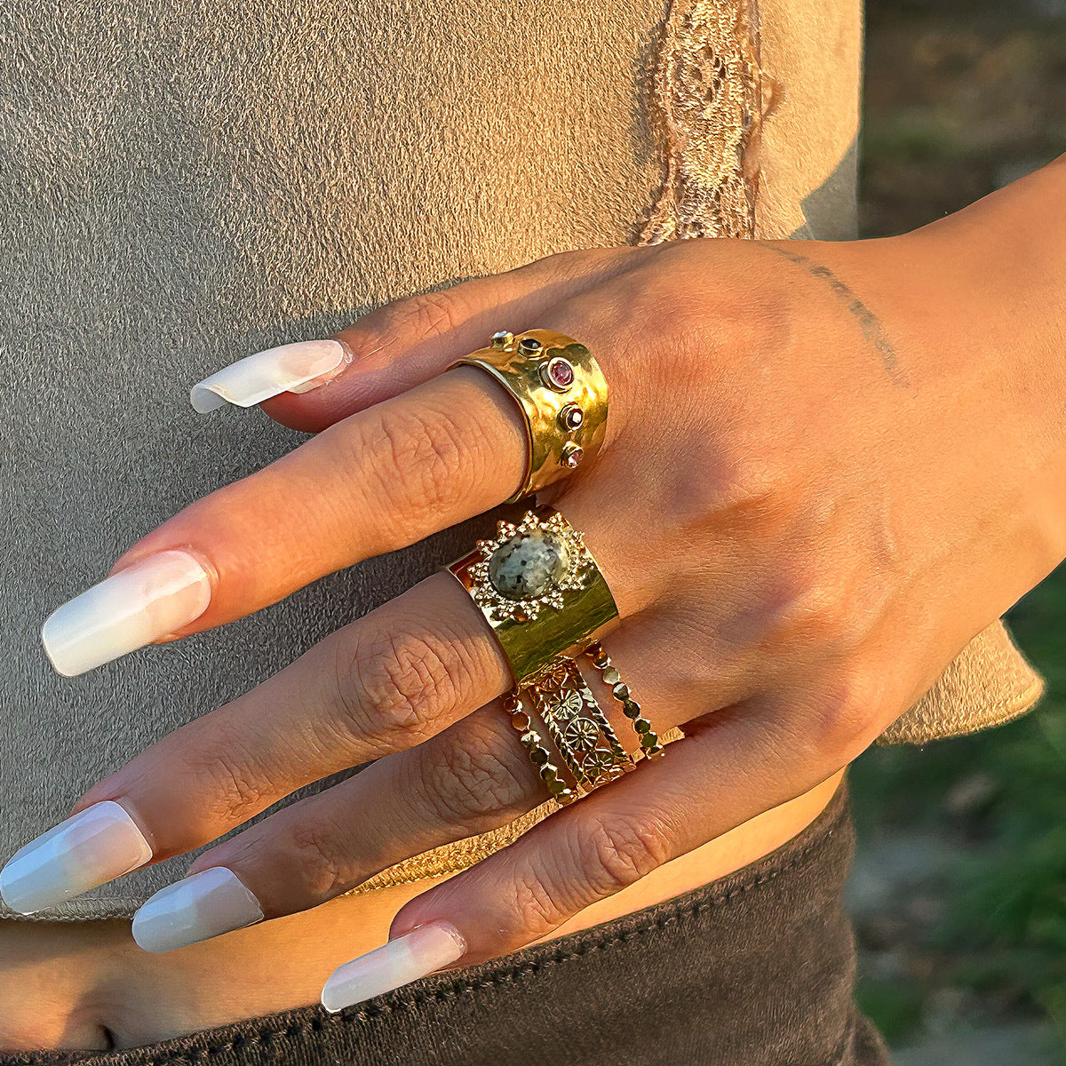 Starlight Layers – Filigranes Ring-Set für deinen Daily Look