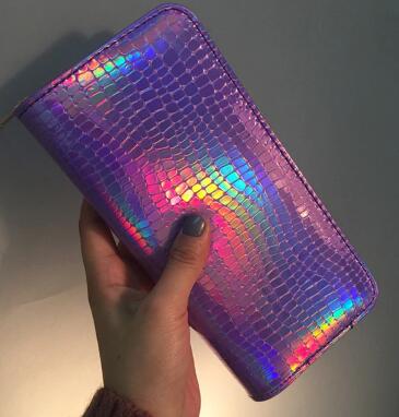 Holografische Boho-Clutch – Schimmerndes Lang-Portemonnaie mit Regenbogen-Effekt