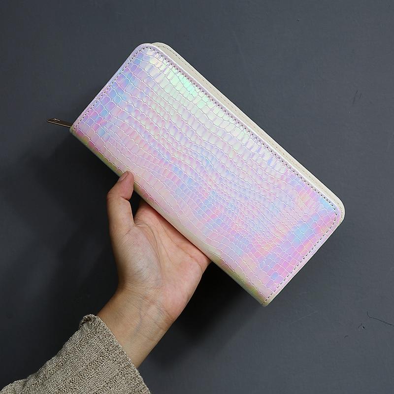 Holografische Boho-Clutch – Schimmerndes Lang-Portemonnaie mit Regenbogen-Effekt