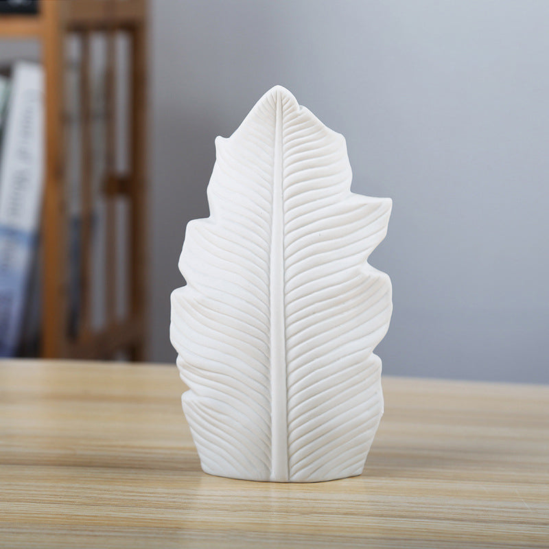 Wildflower Porcelain – Handveredelte Vase im organischen Design