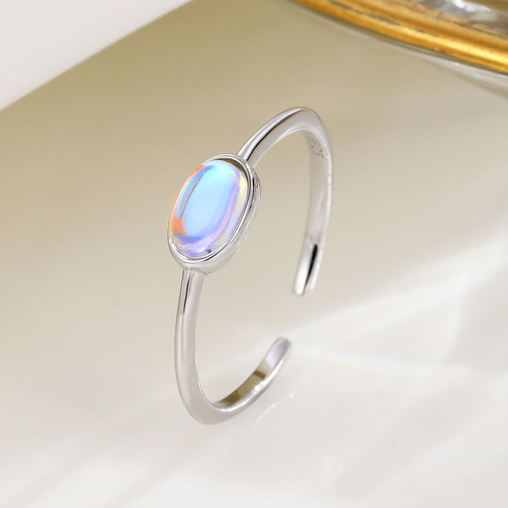 Boho-Moonstone Open Ring – Eleganz trifft Persönlichkeit