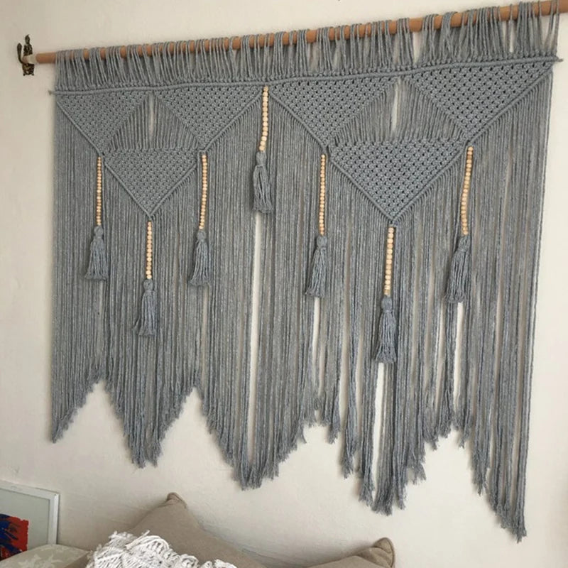 Boho-Majestät: XXL Makramee-Wandteppich 'Ethereal Knot' (100 × 120 cm)