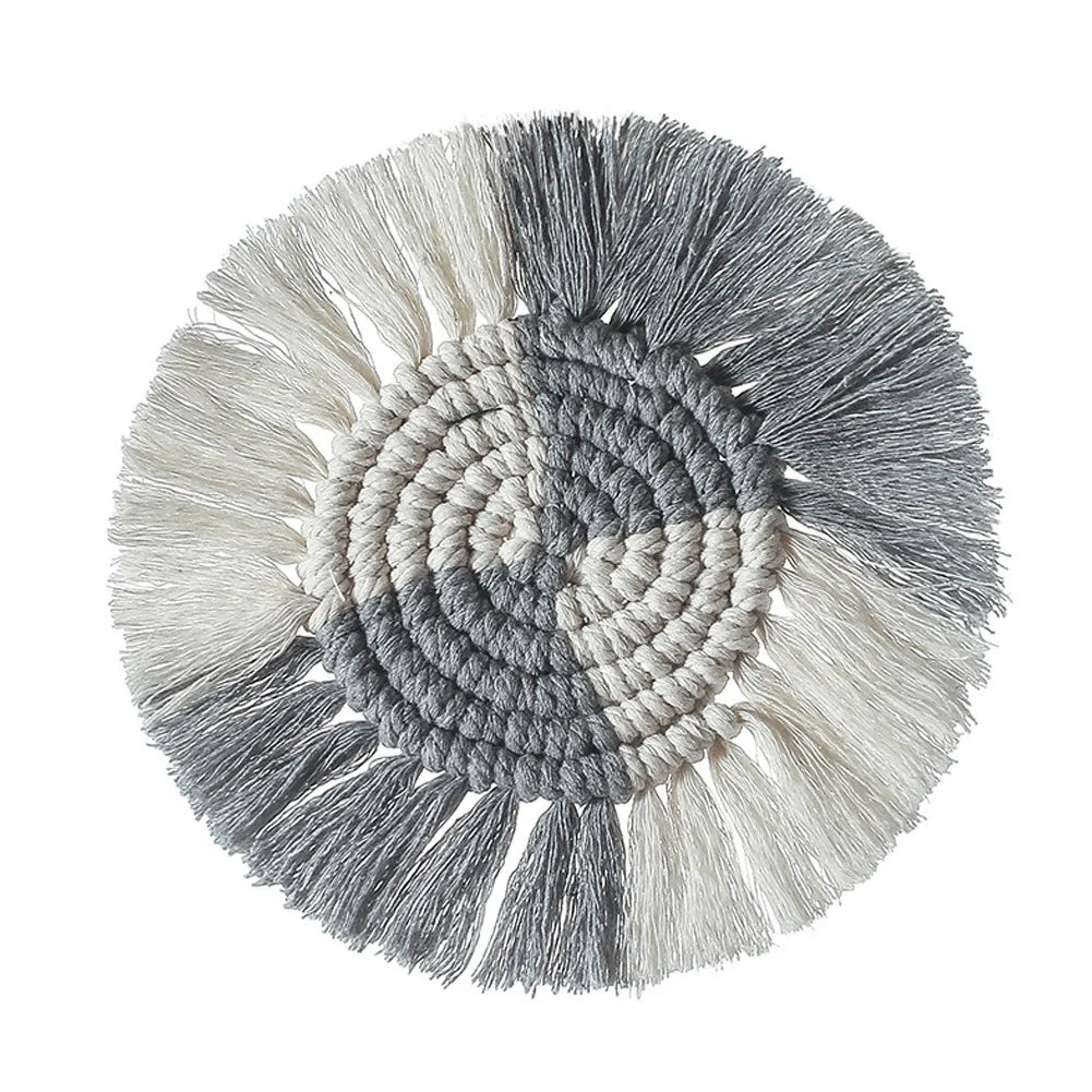 Handgefertigter Boho-Untersetzer aus Baumwollseil – Nordic Style mit Quasten für Tassen und Töpfe