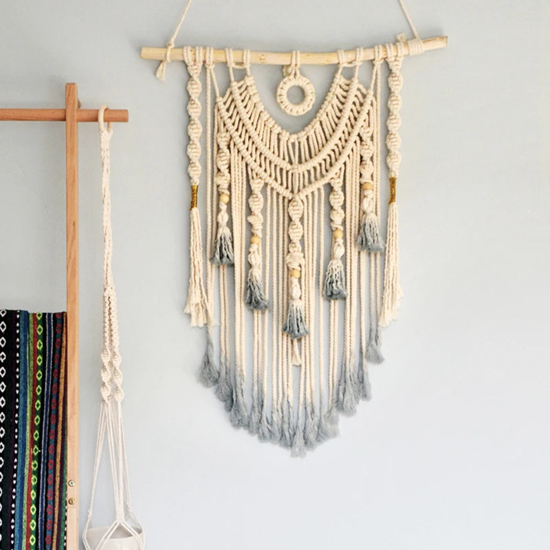 Luna Fringe – Handgewebter Boho-Wandbehang & Statement-Piece