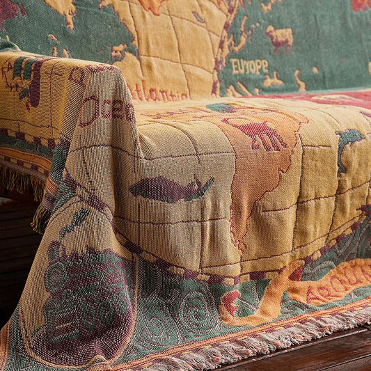 Wanderlust & Geborgenheit: Deine gewebte Boho-Multifunktionsdecke 'Weltkarte