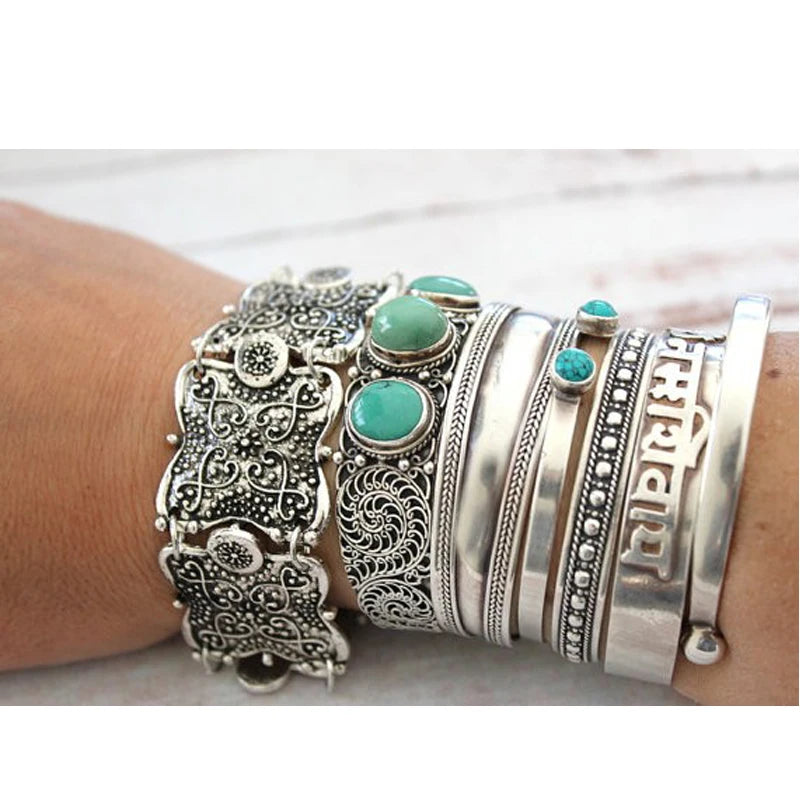 Gypsy Tribal Tibetan Bracelet für Damen & Herren – Boho Vintage Silber Turquoise Elastisches Bangle – Afghanisches, Türkisches, Ethnisches Indisches Schmuckstück