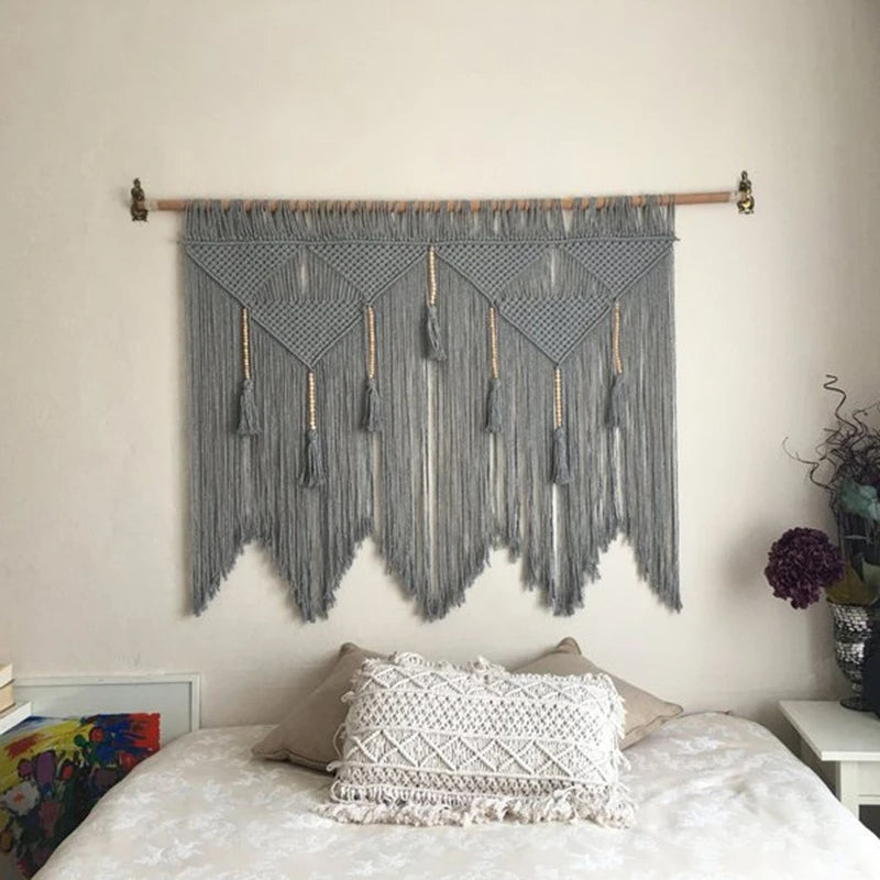 Boho-Majestät: XXL Makramee-Wandteppich 'Ethereal Knot' (100 × 120 cm)