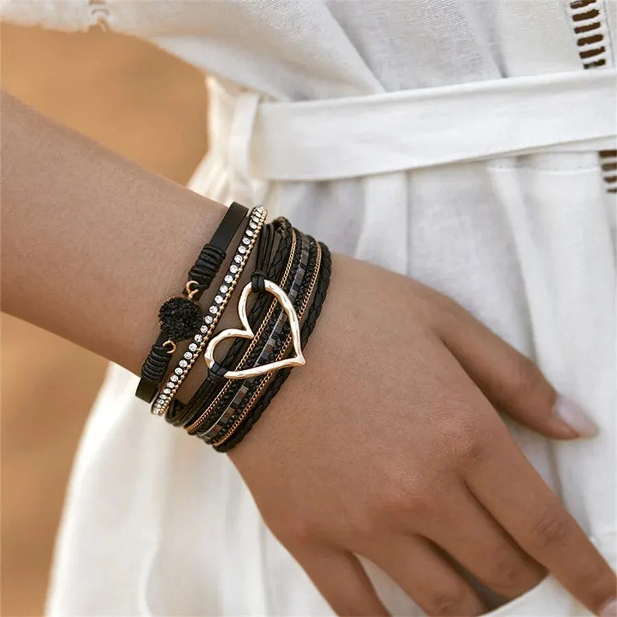 Boho-Lederarmband mit Herz-Charm – Fashion Armband für Damen mit Strass und Resin für Paare
