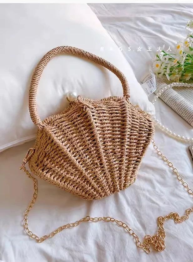 Muschel-förmige Rattan Woven Umhängetasche – Kleine Strohtasche für Strandurlaub und Freizeit