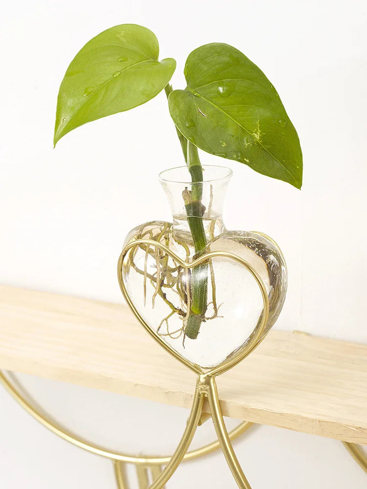 Nordic Iron Wandregal – Kreative Aufbewahrung im modernen Design für Wohnzimmer, Büro & Zuhause