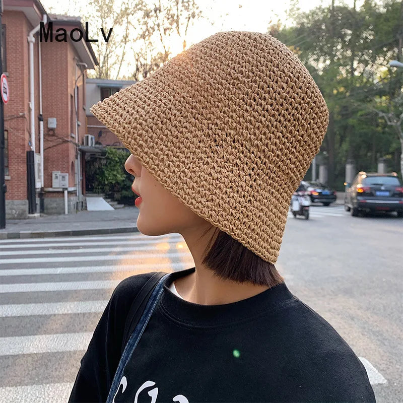 Stilvoller Koreanischer Strohhut für Damen – Sommerlicher Bucket Hat im Panama-Stil mit Visor und Handgewebtem Design