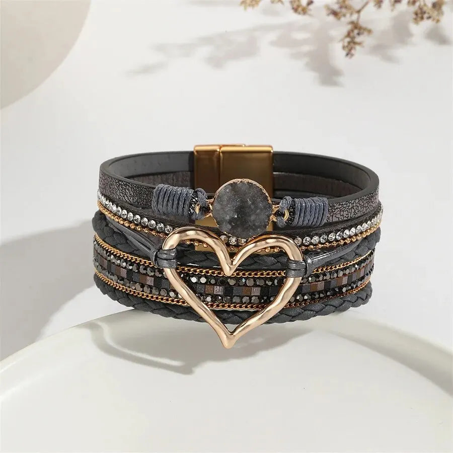 Boho-Lederarmband mit Herz-Charm – Fashion Armband für Damen mit Strass und Resin für Paare
