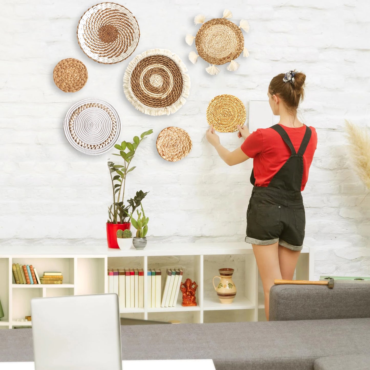 Set aus 7 Boho Wandkörben – Handgewebte Rattan- und Seegras-Dekoration für rustikale Landhauswände